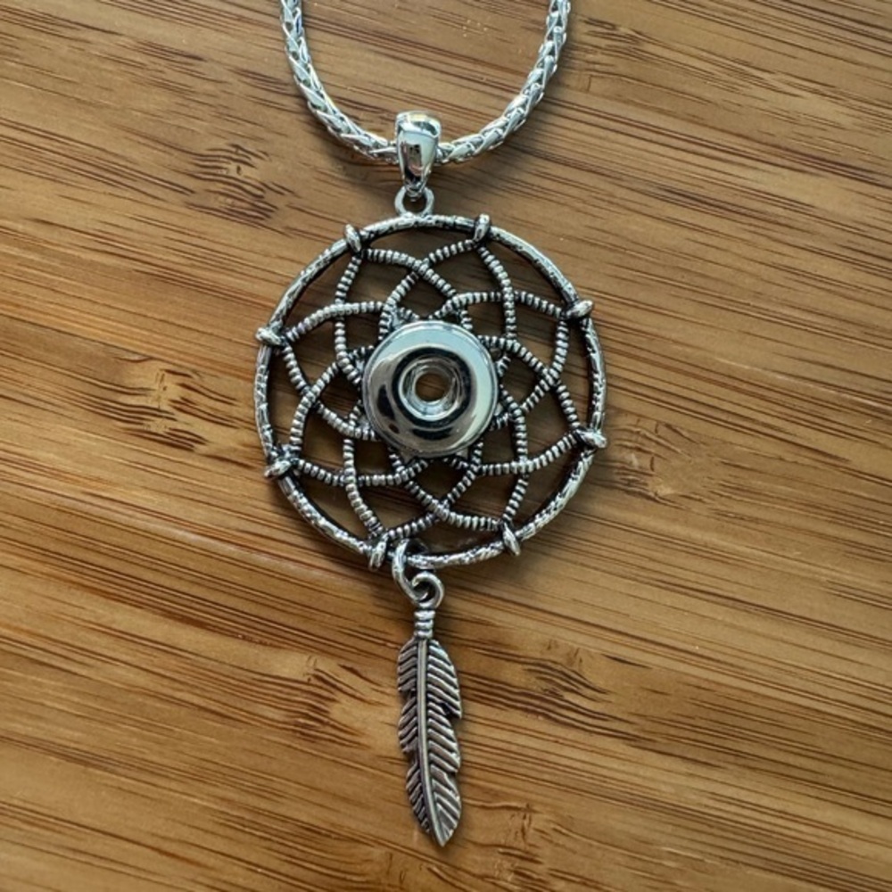 Ginger Snaps Dream Catcher Necklace (Petite Snaps)